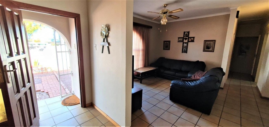 4 Bedroom Property for Sale in Flora Park Northern Cape